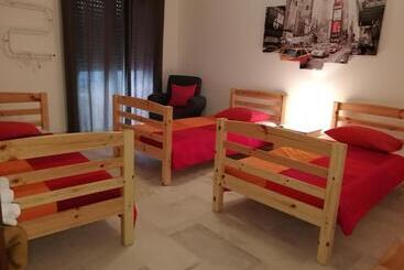 هتل Lagos City Center Guest House & Hostel