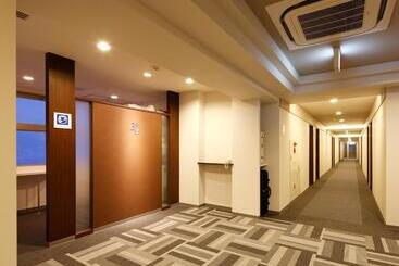 هتل Quad Inn Yokote