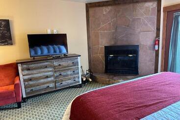 هتل Silver Moon Inn