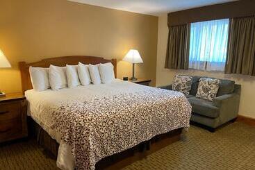 هتل Silver Moon Inn