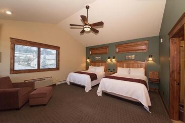هتل The Maxwell Inn