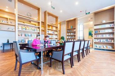 هتل Tulip Inn Homy