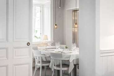 هتل Villa Anna