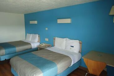Motel 6 Columbus Ms