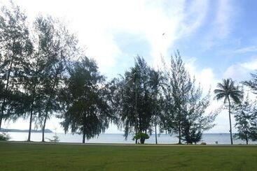 Pantai Indah Lagoi Bintan