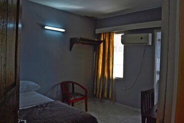 پانسیون Victoria Guest House