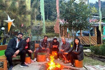 هاستل Wake In Himalayas