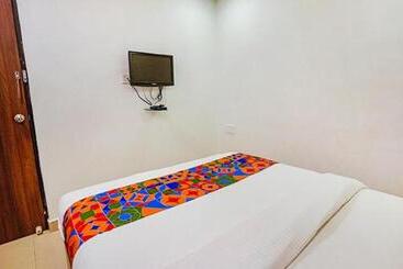 Fabhotel Earth   Nr Phoenix Marketcity Chennai