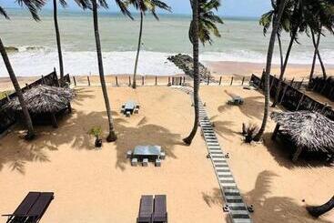 هتل Adique S Resorts