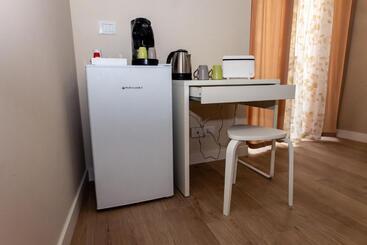 پانسیون Daria S Home Apartment Rooms
