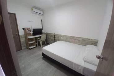 פנסיון Hostal Emanuel