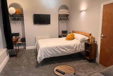 پانسیون Hoopers Sandy Beach Guest Rooms