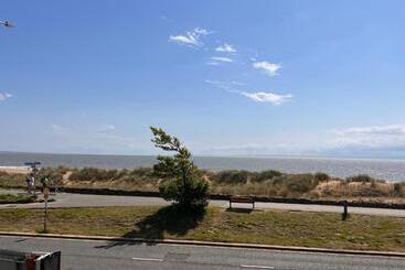 پانسیون Hoopers Sandy Beach Guest Rooms