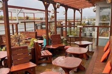 پانسیون Hoopers Sandy Beach Guest Rooms