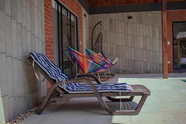 استراحتگاه Cabañas Mambo Beach