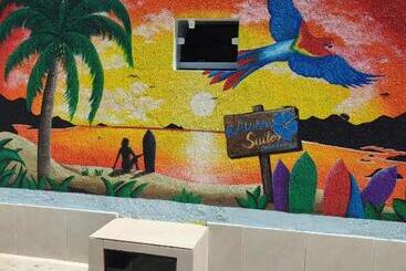 هاستل Aloha Suites
