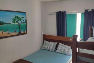 هاستل Aloha Suites