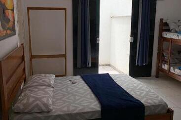 هاستل Aloha Suites