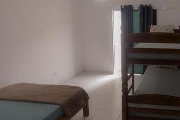 هاستل Aloha Suites
