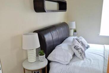 تختخواب و صبحانه Harvey House