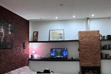 تختخواب و صبحانه Hostel California