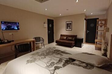 تختخواب و صبحانه Serenity Indepedent Suite Near To Disneyland & Paris