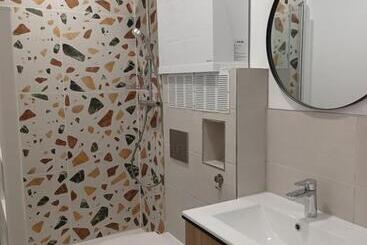 تختخواب و صبحانه Serenity Indepedent Suite Near To Disneyland & Paris