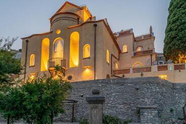 تختخواب و صبحانه Villa Barluzzi