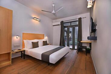 هتل Jolly Panda Goa
