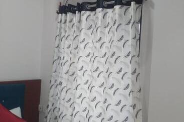 هتل Rk Grand Luxury Acs