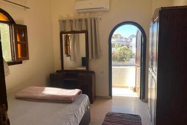 Malaz Motel