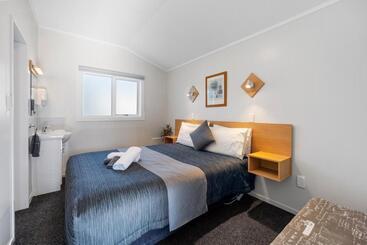 مُتل Central Inn Taupo