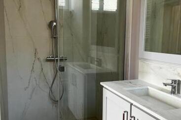 پانسیون La Parenthèse Fléchoise, Chambre Agathe
