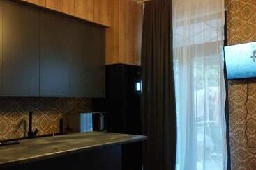 پانسیون Guesthouse Oni Li