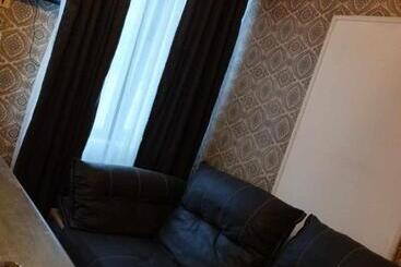 پانسیون Guesthouse Oni Li
