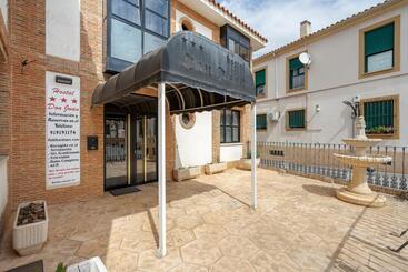 پانسیون Hostal Don Juan