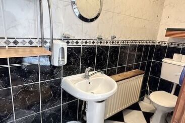 پانسیون Malahide Guest Rooms