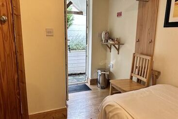 پانسیون Malahide Guest Rooms