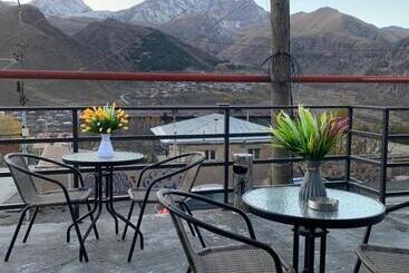 پانسیون Mate S Home Kazbegi