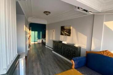 Yali House
