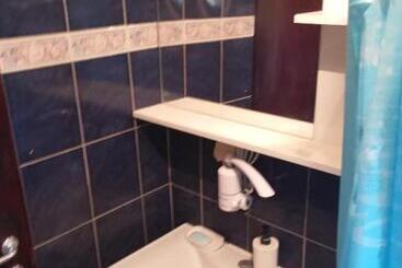 هاستل Airport Md Rooms 2
