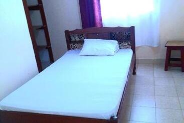 تختخواب و صبحانه Dream Villa Bnbs