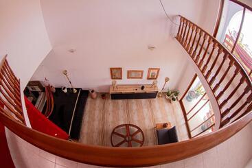 تختخواب و صبحانه Villa Palmarina