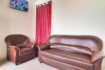 هتل Oyo Flagship Relax Inn