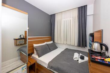 Mayza Otel