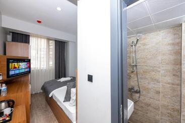 Mayza Otel