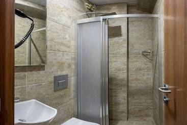 Mayza Otel