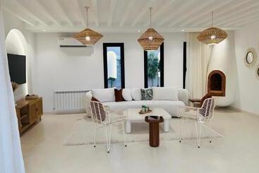 پانسیون Dar Oliva Maison De Luxe