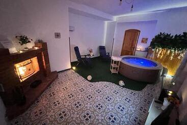 پانسیون Suite Villa La Terrazza Sul Mare