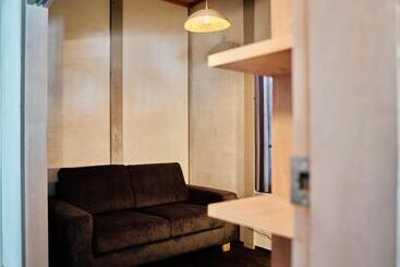 هاستل 小鳩屋